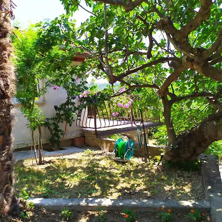 아파트 Hisa Lili Za Miren Oddih - Lili House For A Peaceful Getaway 포르토로즈