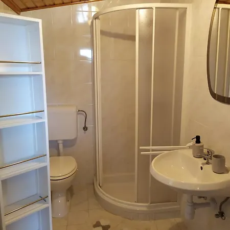 شقة Lili House *