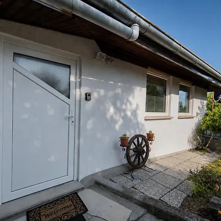 Hisa Lili Za Miren Oddih - Lili House For A Peaceful Getaway 아파트 *